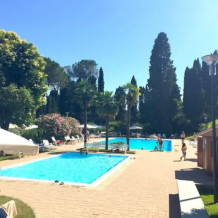 Vera شقة أوجيبيو